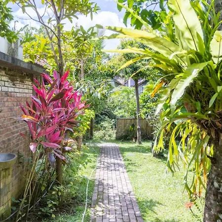 Ary House Ubud Exterior photo