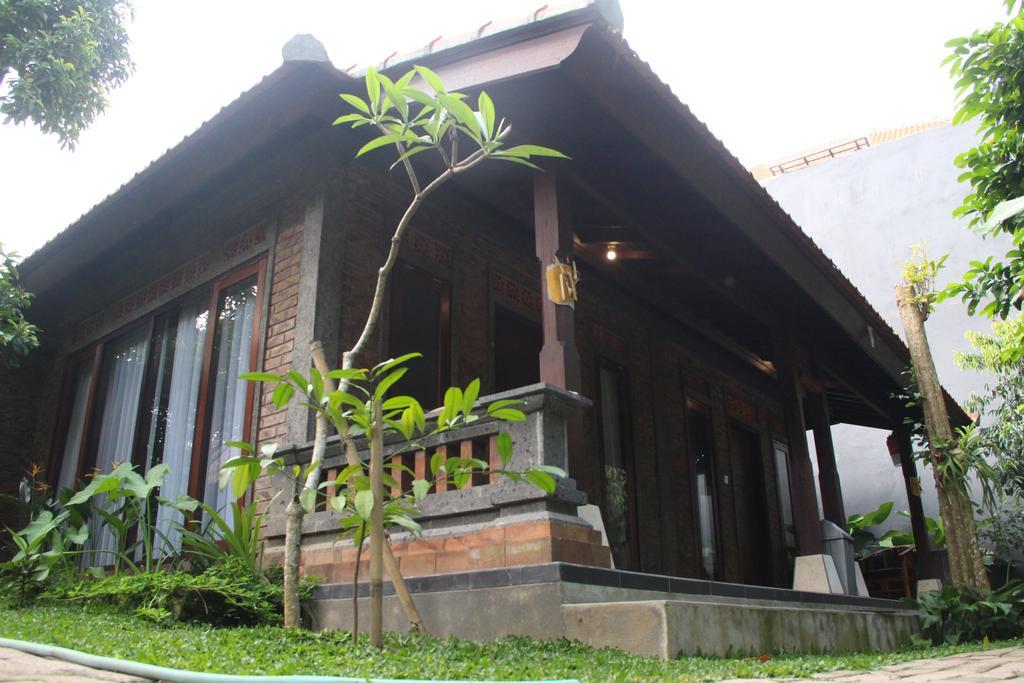 Ary House Ubud Exterior photo